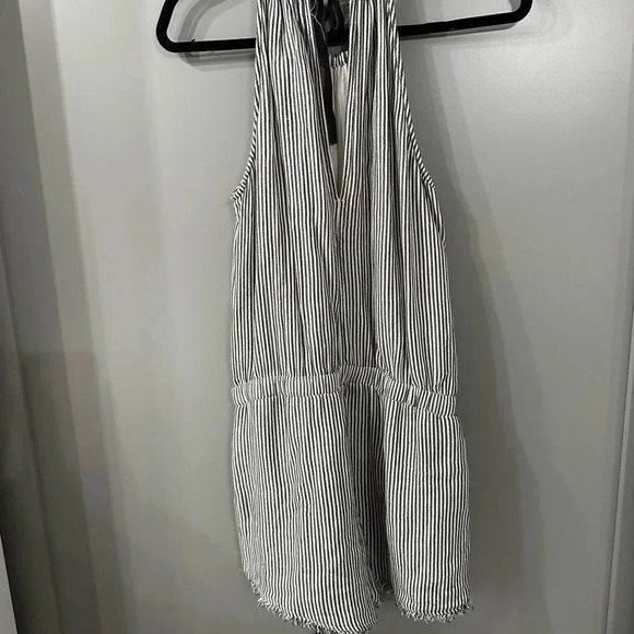 Cloth & Stone Anthropologie Striped Romper Size Small - Picture 4 of 7